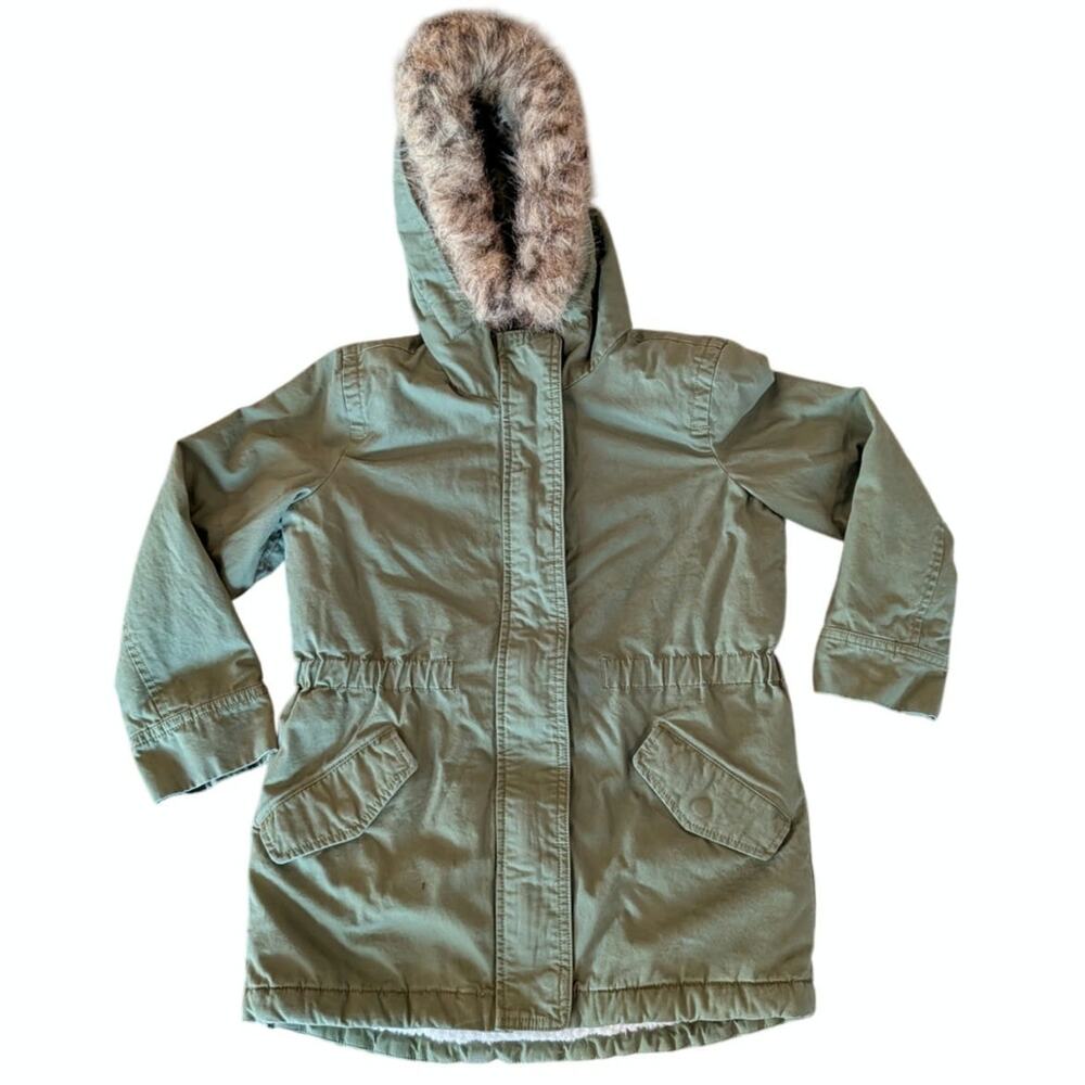 GAP kids olive green hooded jacket. S sz 6/7, 120 cm